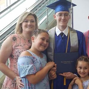 Meet your Posher, Tina